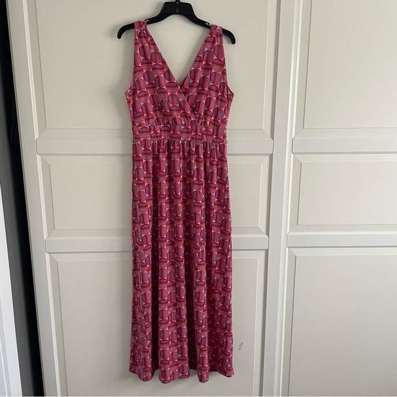 Garnet Hill Red Geometric Print Surplice Sleeveless Maxi Dress - 20899 - Picture 2 of 11
